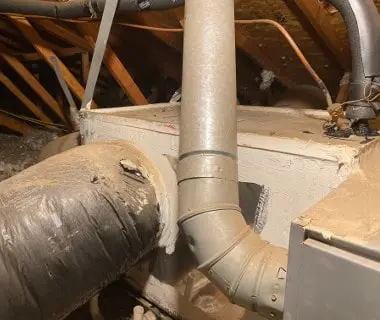Horizontal evaporator coils cleaning